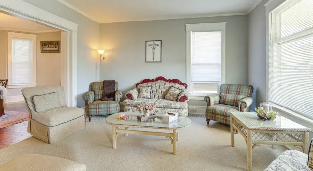 1 Mi to Dtwn & Franciscan University: Home w/ Yard, Buchen Sie Ferienhaus Steubenville 