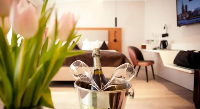 Полулюкс Hotel Schweriner Hof