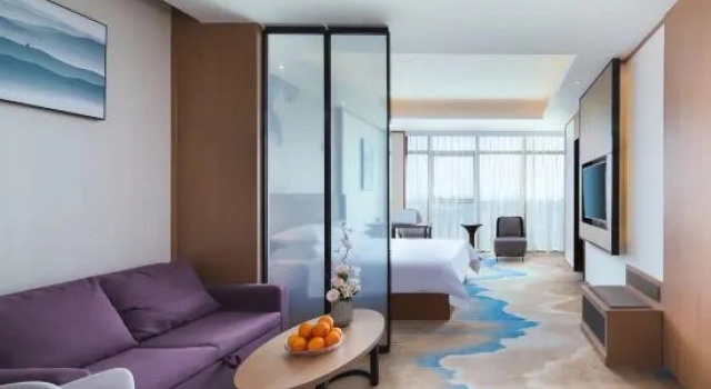 Двухместный люкс Deluxe Vienna International Hotel (Suzhou High-speed Railway North Station Xiangcheng Huangdai)