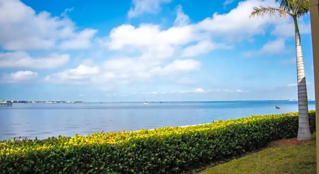Двухместный номер Standard с видом на море Punta Gorda Waterfront Hotel & Suites
