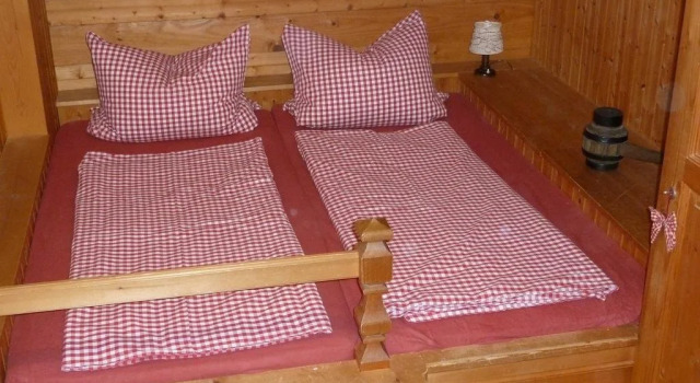 Ferienhaus Stutz links, Prenota Hotel Kublis Prättigau