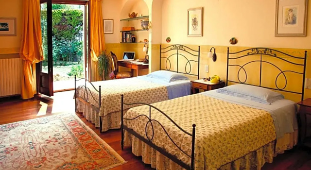 Ai Quattro Ulivi B&B, Rezervovat Penzión se snídaní  