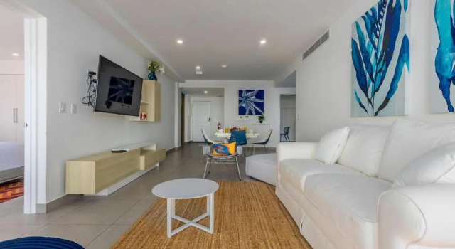 Family condo at Downtown