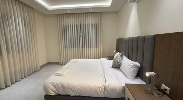 003jre Apartment With Stunning Boulevar, Забронировать Апартаменты/квартира Амман Провинция Амман, рядом с Hisham Hotel Pub