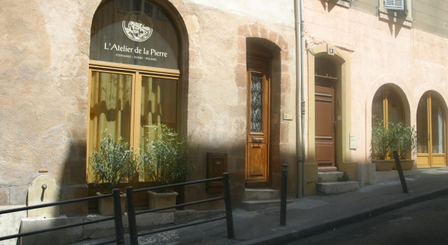 Un Mas en Ville, Rezerwuj Bed and Breakfast Castellane et Préfecture 