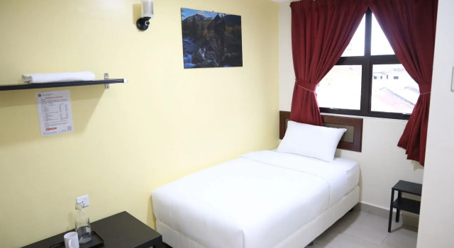 Номер Deluxe Capital O 90897 Island City Hotel