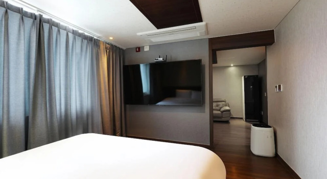 Двухместный люкс Cheongju The Mark Hotel