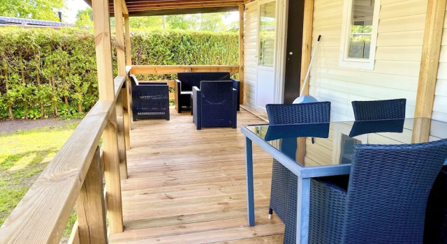 Номер Standard с 2 комнатами с балконом и с видом на сад Holidaychalets Zuidlaren Tynaarlo