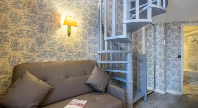 Трёхместный номер Deluxe Hôtel Baudelaire Opéra