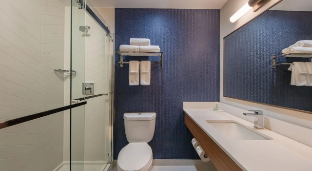 Двухместный номер Для гостей с ограниченными возможностями Fairfield Inn by Marriott JFK Airport