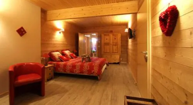 Номер Standard Chambres dhôtes Couleurs Bois & Spa