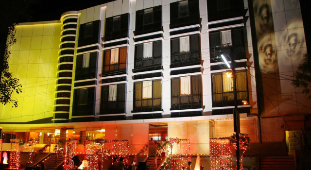 Hotel Apex Intercontinental, Забронировать Отель Отели штата Раджастхана с завтраком, Завтраки