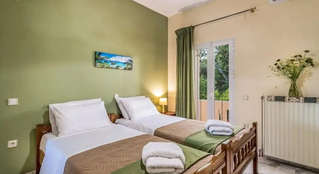 Chania Serenity Villa - Unbeatable Oceanic Views, Boek Villa Vakantiehuizen in Polemarchi, Cottage