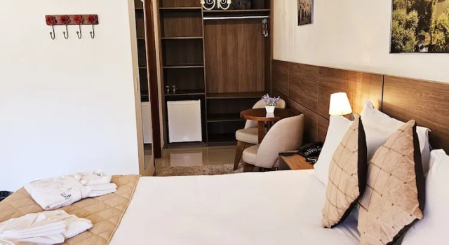 Двухместный номер Deluxe с балконом и с видом на горы Pousada Valle das Flores Monte Verde