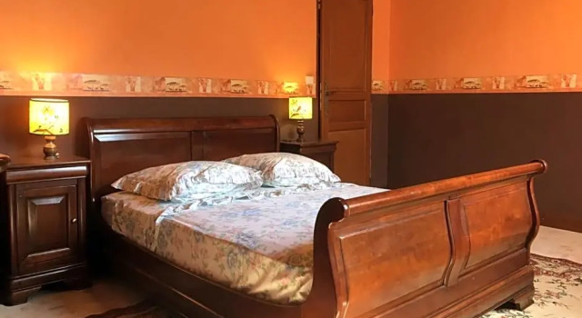 Les Chambres D'hotes de L'ecurie Goupil, Book Hotel Mont-le-Vignoble 