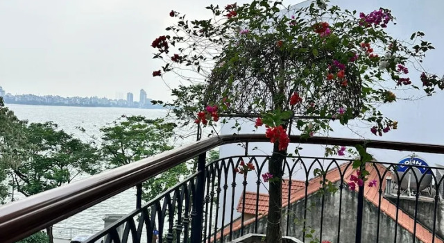 Апартаменты Deluxe Paradise Pearl West Lake