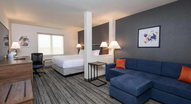 Люкс Comfort Inn & Suites