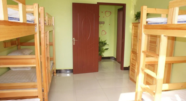 Huashan Hua Yi International Youth Hostel, Prenota Ostello Ostelli a Weinan, Ostello