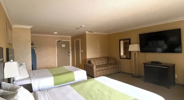 Номер Deluxe The George Dawson Inn & Conference Centre