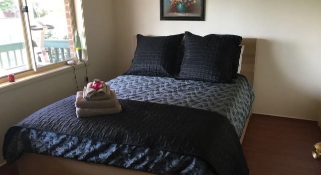 Номер Comfort Lakeside Manor 2 Private Bedrooms with amenities