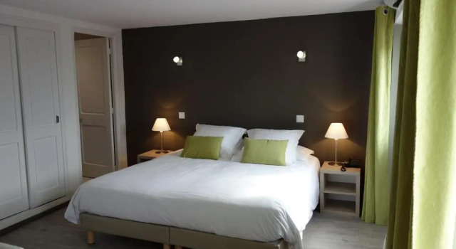Hotel le Préjoly, Забронировать Отель Сен-Валье-де-Тье 