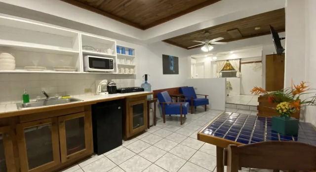 Апартаменты Mariposa Lodge