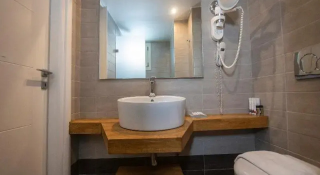 Четырёхместный номер Superior Fresh Boutique Hotel