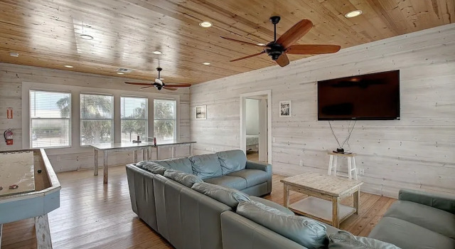 Beach Club 10 Bedrooms 8.5 Bathrooms Home