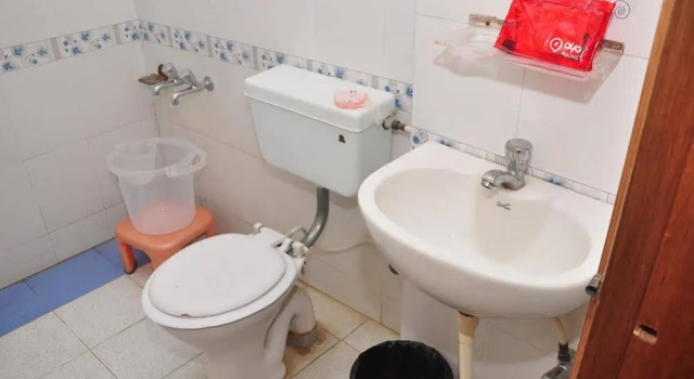 OYO Rooms Mahna Singh Road