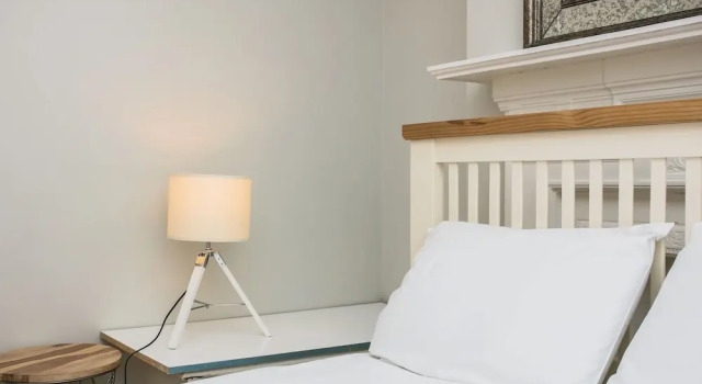Lovely 1 Bedroom Studio in Belsize Park