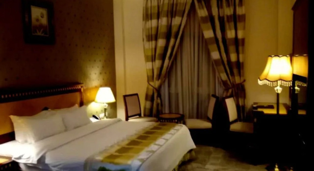 OYO 136 Pioneer Hotel Apartments