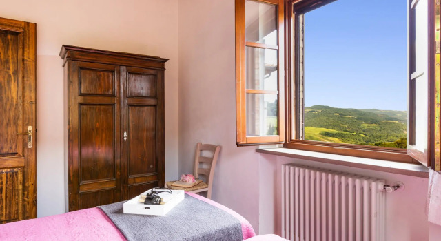 Podere Fornacchia 20, Book Hotel Volterra Tuscany
