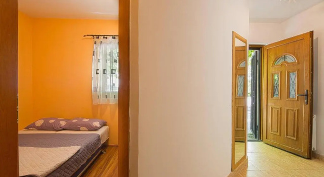 Astor apartments