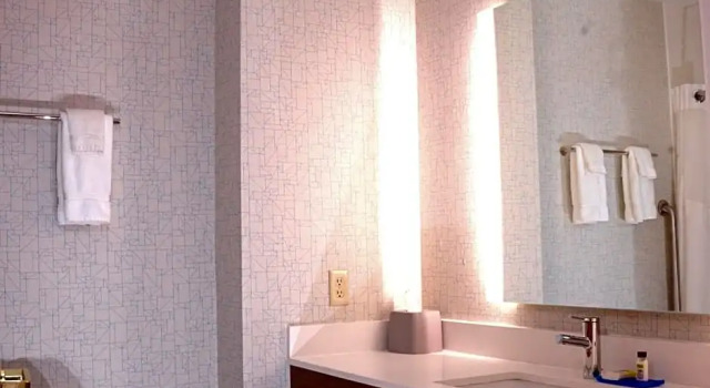 Люкс c 1 комнатой Holiday Inn Express Hotel & Suites Goshen by IHG