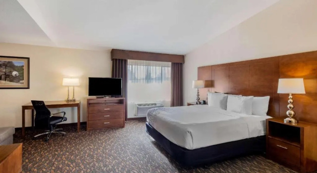 Двухместный номер Executive La Quinta by Wyndham Oakland - Hayward