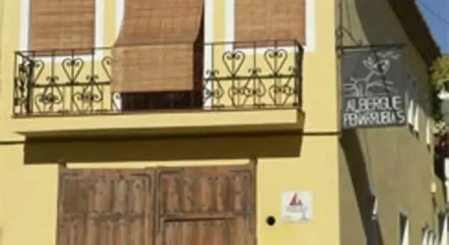 Albergue Peñarrubias, Забронировать Отель Отели La Alcarria с парковкой, Парковка