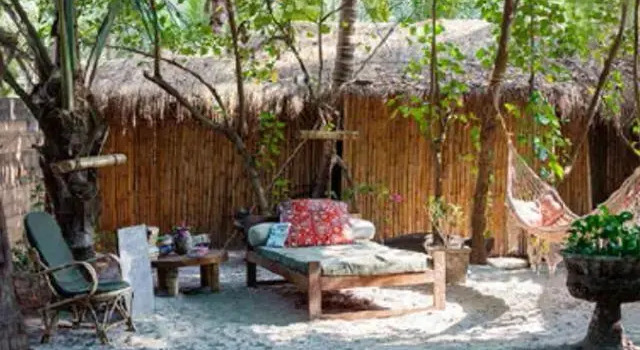 Little Palm Grove, Prenota Hotel Ashvem Goa