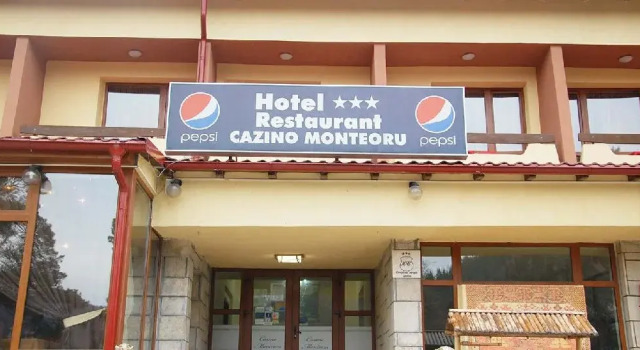 Hotel Sallaris Monteoru, Đặt Khách sạn Sarata-Monteoru 