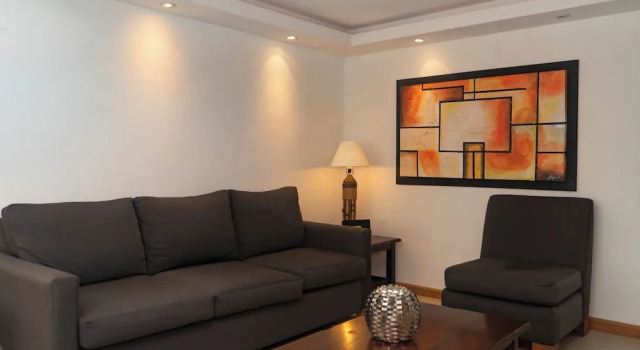 Oceanfront Condo at Voted Best Cancun Sandy Beach, Rezerwuj Willa Domki letniskowe w Quintana Roo, Domek