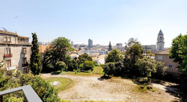 Студия Porto Downtown Studio with Balcony