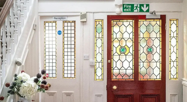 100 Banbury road Oxford, Забронировать Отель Отели Оксфорда с парковкой, рядом с St Anthony's College, Парковка