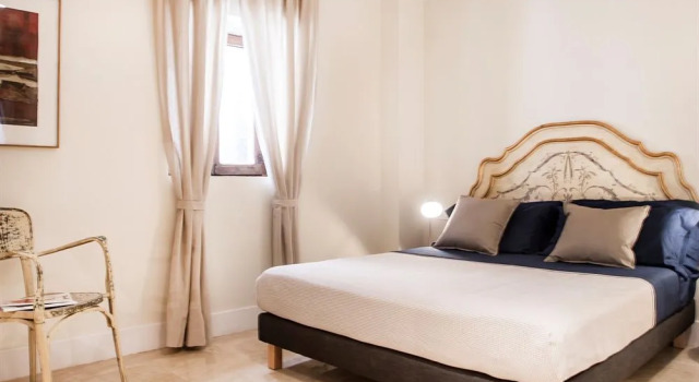 Pillow Town House with Terrace, Забронировать Отель Отели Барселоны 3 звезды, рядом с Уркинаона, 3*