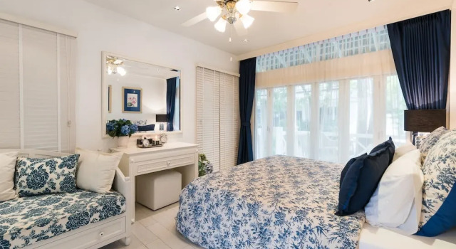 Hua Hin Beach Villa by Passionata, Забронировать Вилла Хуахин провинция Прачуапкхирикхан, рядом с Спортивный комплекс «Тру-Арена» в Хуахине