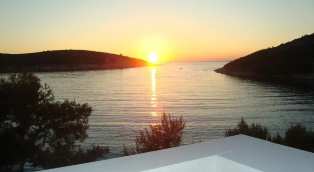 Апартаменты с видом на море Sunset Villa Hvar
