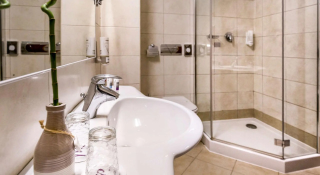 Трёхместный номер Standard Mercure Sibiu Airport