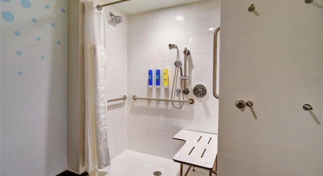 Двухместный номер Standard Tru By Hilton Raleigh Durham Airport