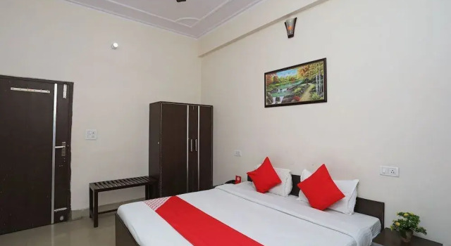 Moriya Palace By OYO Rooms, Rezervovat Hotel Roorkee Uttarakhand