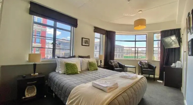Номер Deluxe Law Courts Hotel