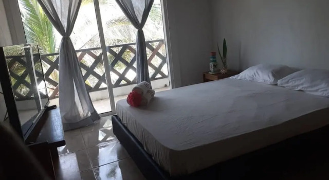 Islas del Rosario Hotel y Playa, Забронировать Отель Исла-Гранде Rosario and San Bernardo Islands, рядом с Пляж острова Гранде