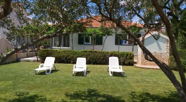 House Petar by sea, Забронировать Отель Трогир Ciovo Island